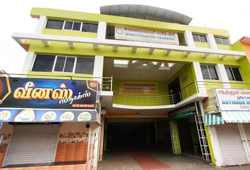 Hotelli Spot On 60738 Senaithalaivar Residency