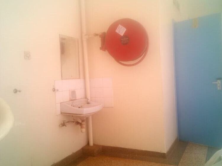 هتل Thika Farmers