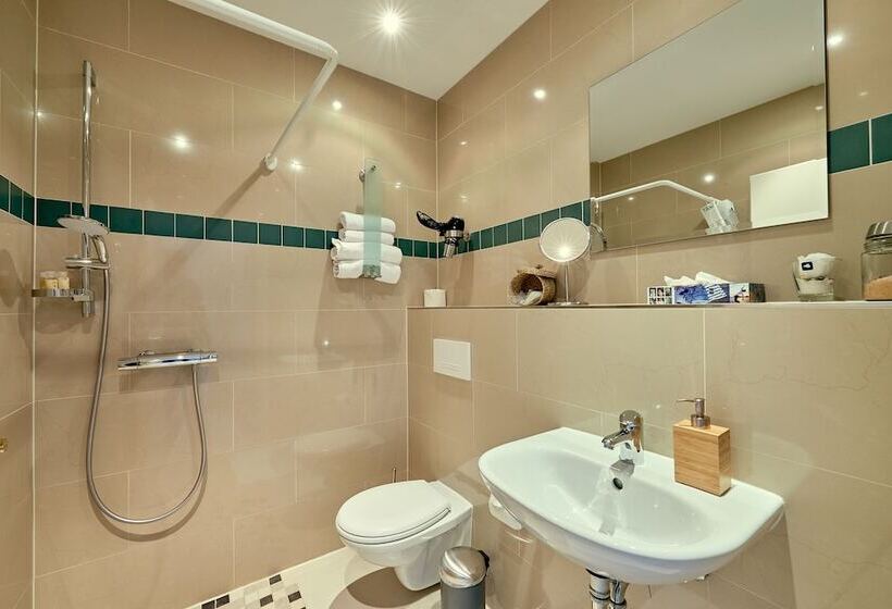 هتل Zur Alten Stadtkellerei Leipzig