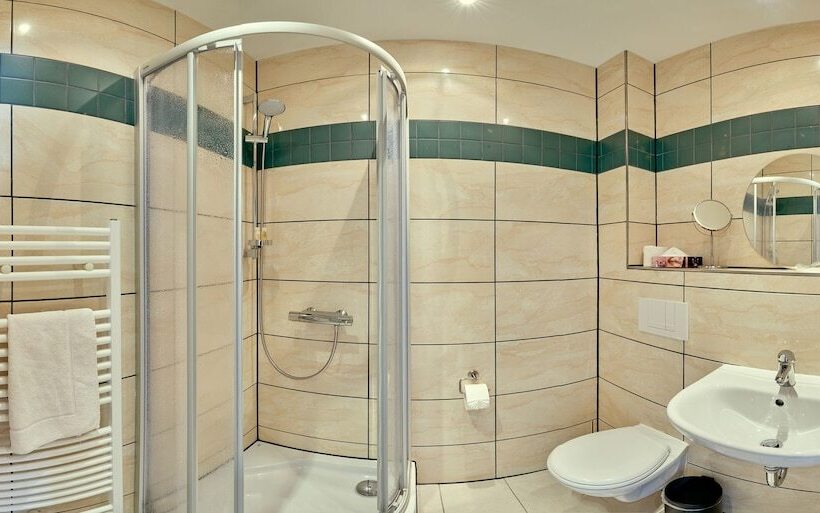 هتل Zur Alten Stadtkellerei Leipzig