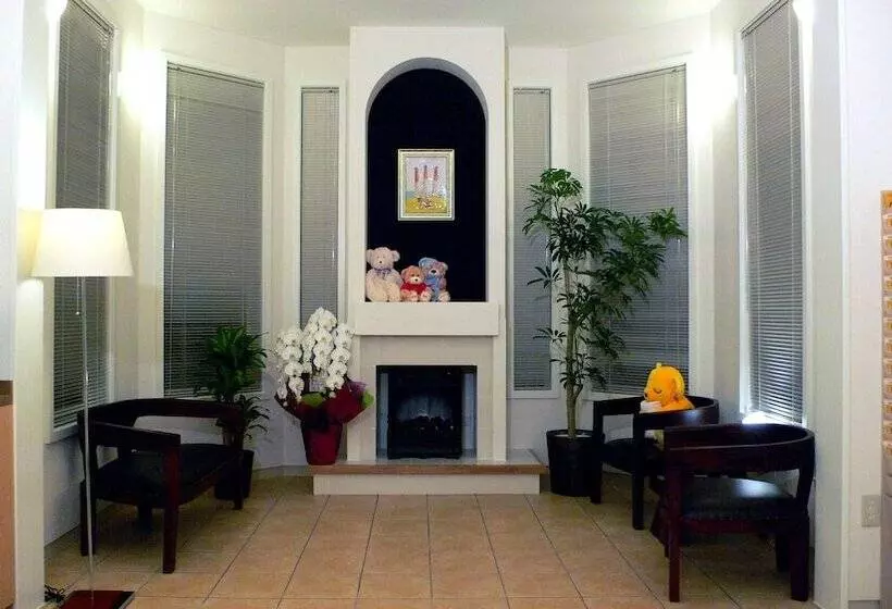 モーテル Family Lodge Hatagoya Fujitsuru