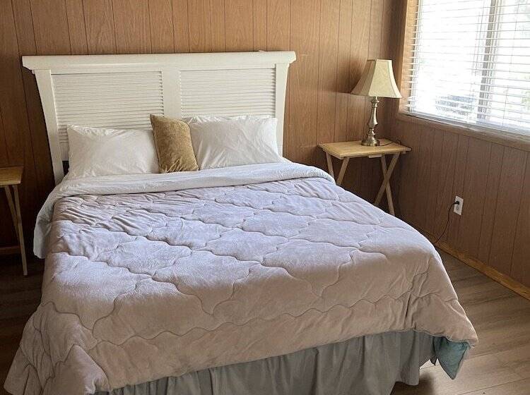 Mountain View Cabins