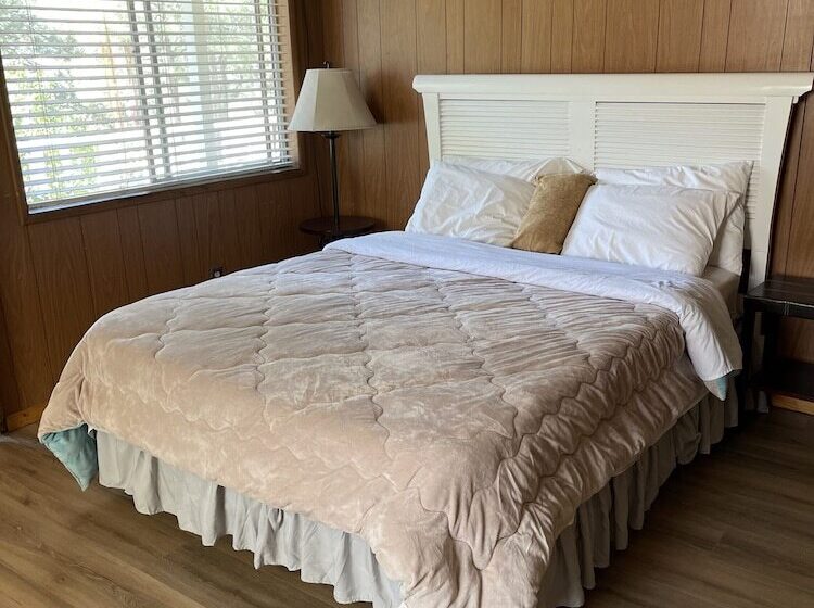 Mountain View Cabins