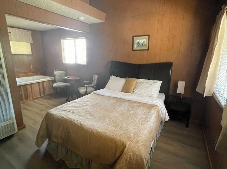 Mountain View Cabins