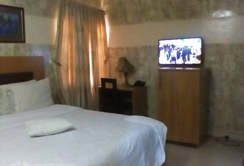 پانسیون Jerry Cedarwood Guest House