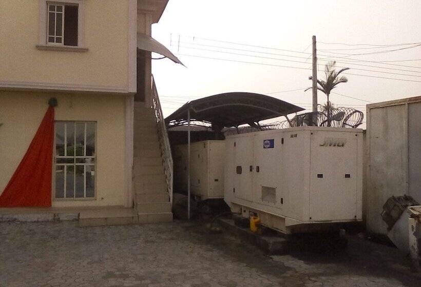 پانسیون Jerry Cedarwood Guest House