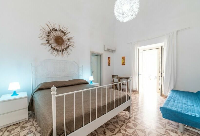 פנסיון La Talega