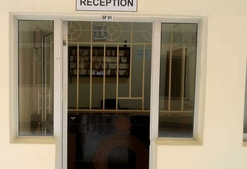 پانسیون Rose Wood Lodge