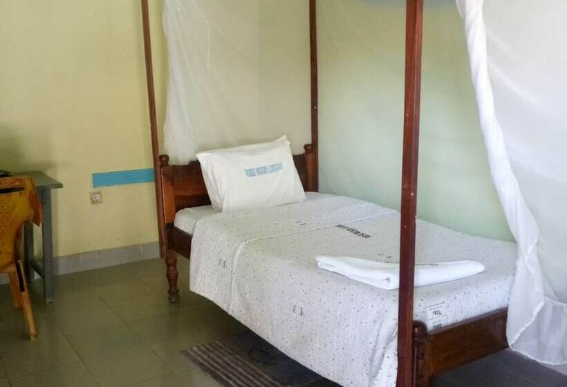 پانسیون Rose Wood Lodge