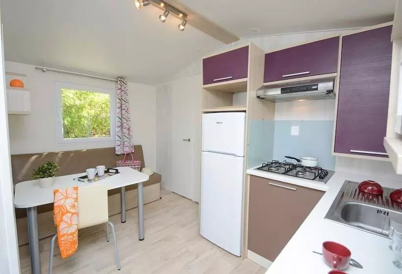 Hotelli Camping Le Vieux Colombier