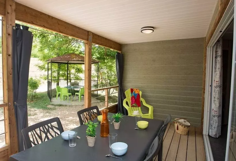 Hotelli Camping Le Vieux Colombier