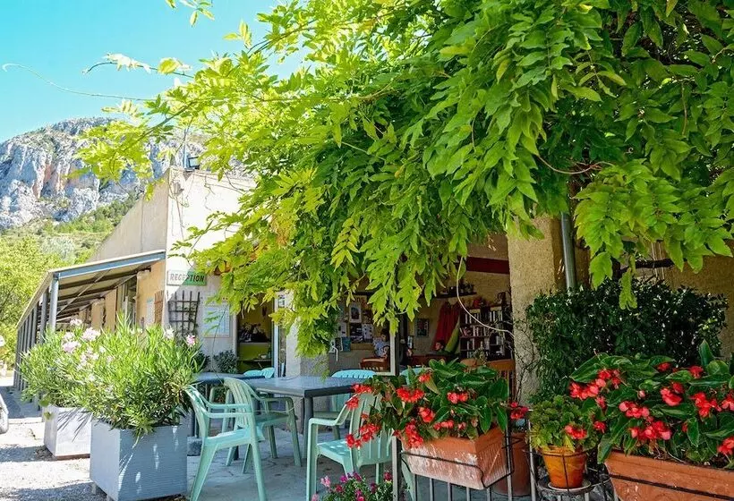 Hotelli Camping Le Vieux Colombier