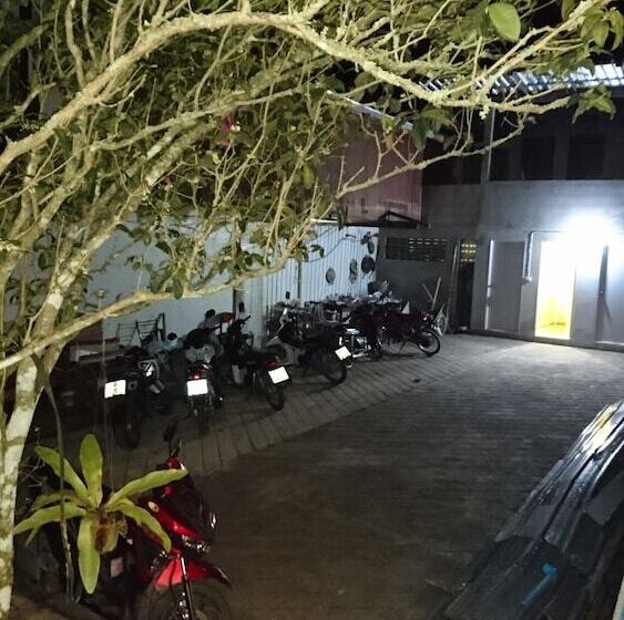 בית מלון כפרי Shin Sane Guest House