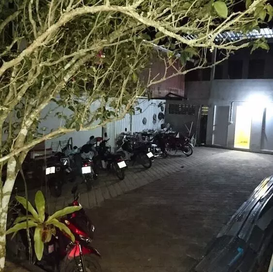 Hotelli Shin Sane Guest House