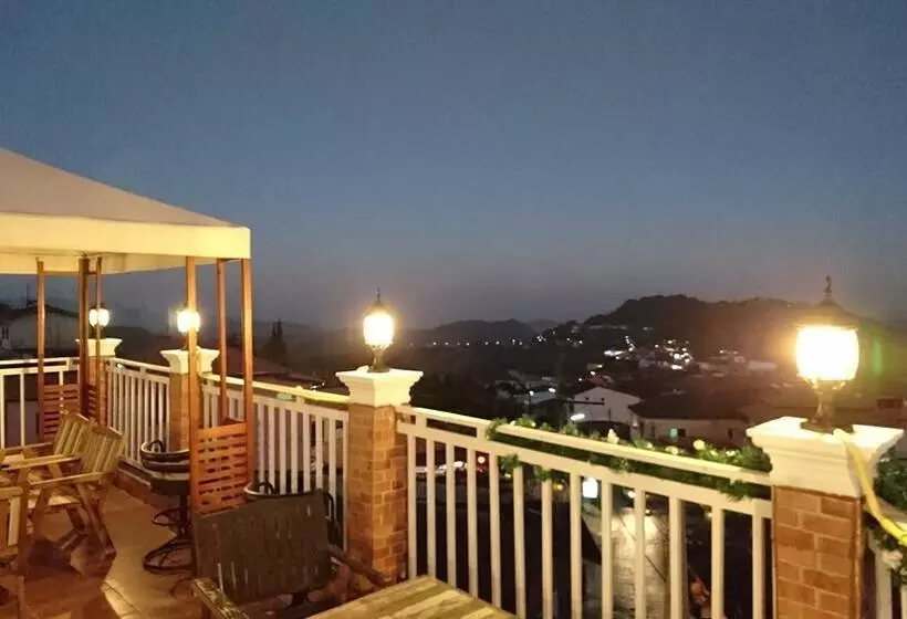 Hotelli Shin Sane Guest House