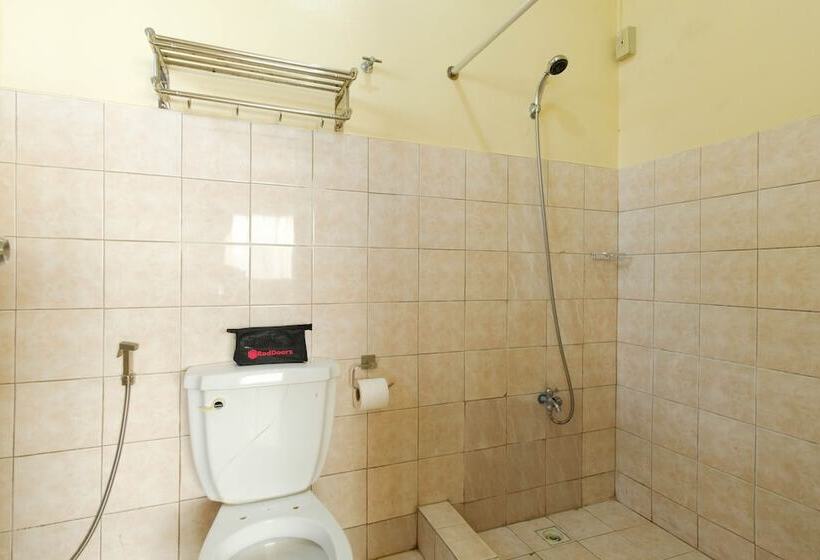 Reddoorz Plus @ Seaborne Hotel Subic Zambales