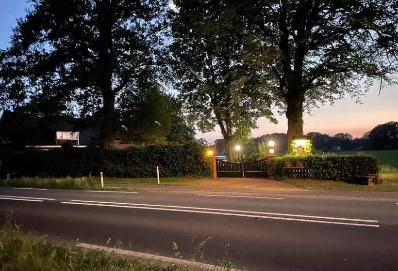 B&b Usselo Klein, Fijn En Uniek!