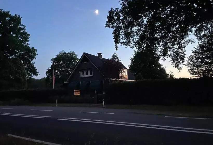 B&b Usselo Klein, Fijn En Uniek!