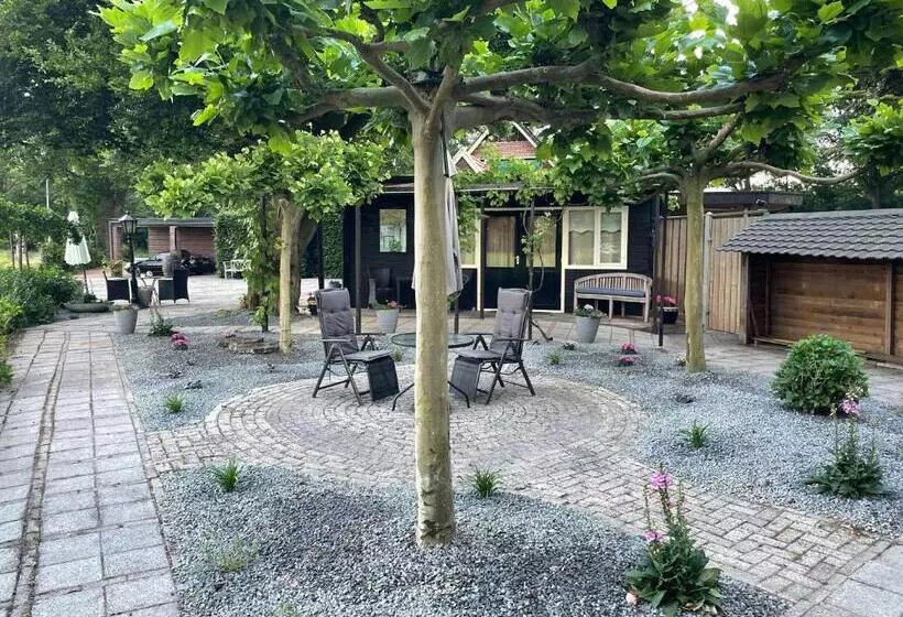 B&b Usselo Klein, Fijn En Uniek!