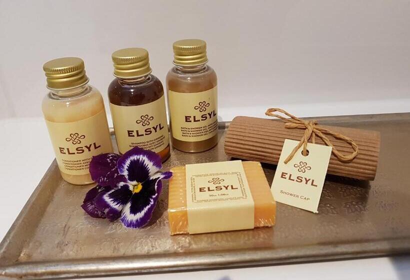 B&b Usselo Klein, Fijn En Uniek!