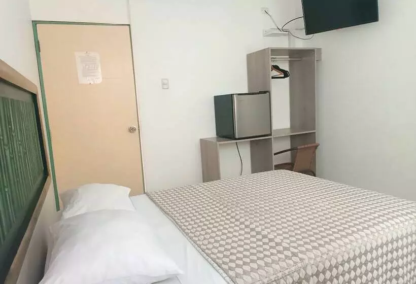 Hotelli Ayenda Mango Verde Bed & Breakfast Piura