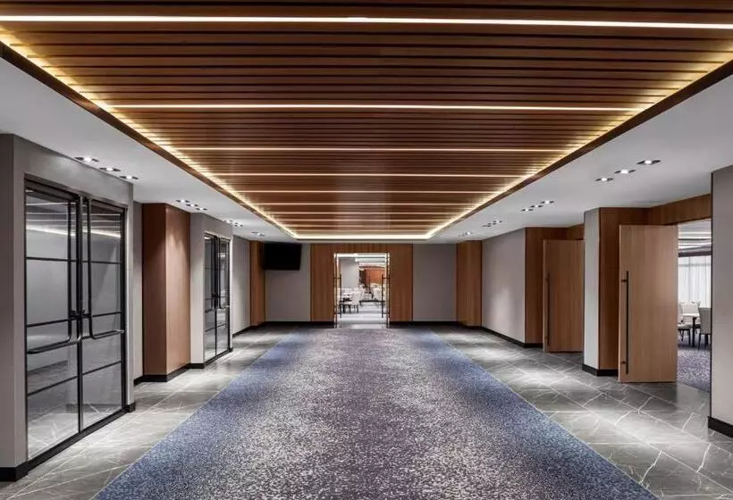 Hotelli Four Points By Sheraton Flushing