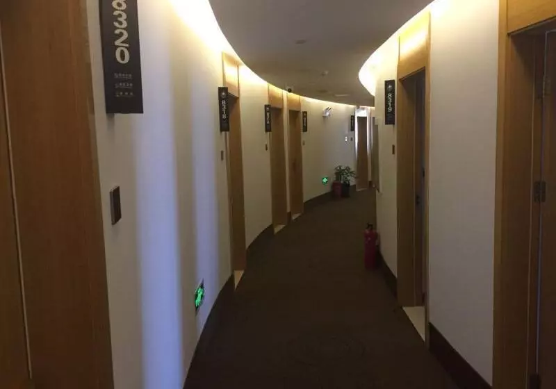 Hotelli Greentree Inn Beijing Tongzhou District Yujiawu Techonology Park Express