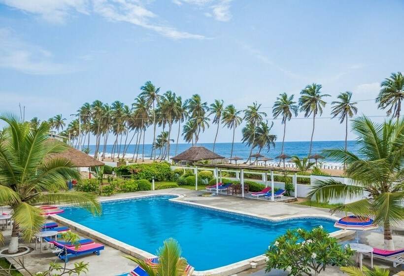 هتل Hôtel Bassam Plage