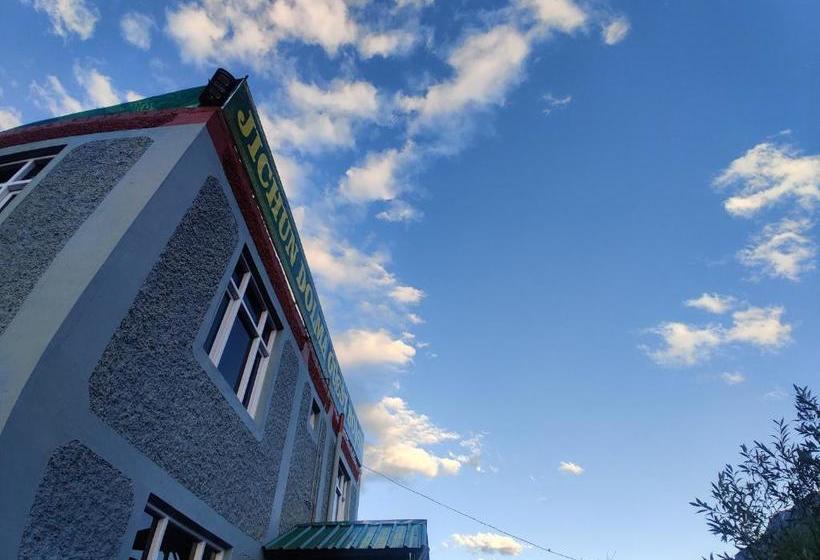 פנסיון Jichun Dolma Guest House   Key Monastery