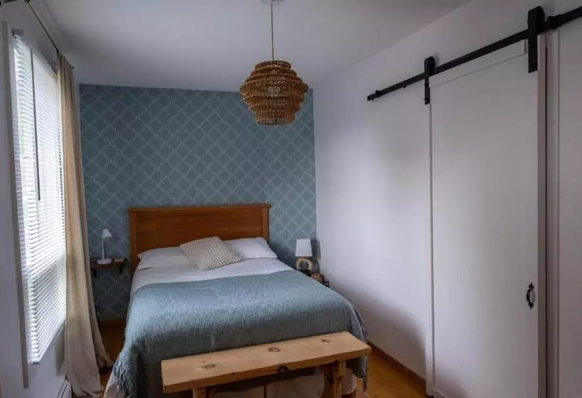 ベッドアンドブレックファースト Au Coq Du Bonheur