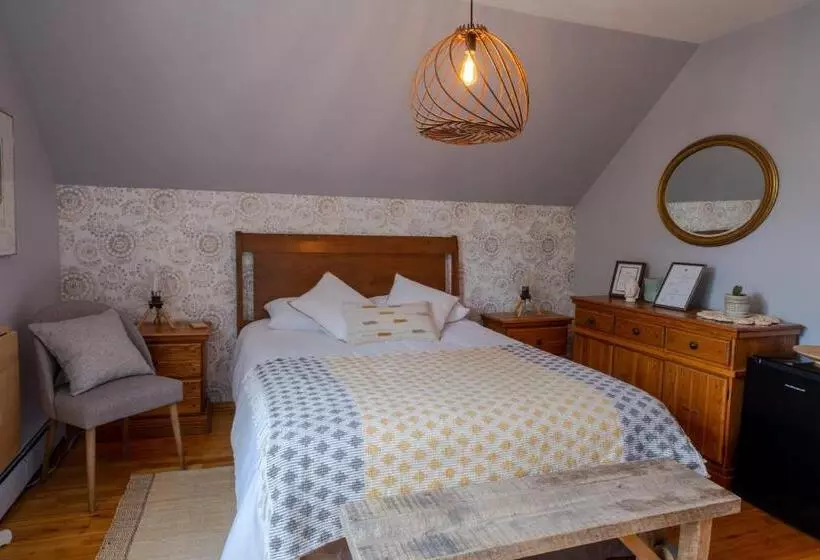 ベッドアンドブレックファースト Au Coq Du Bonheur