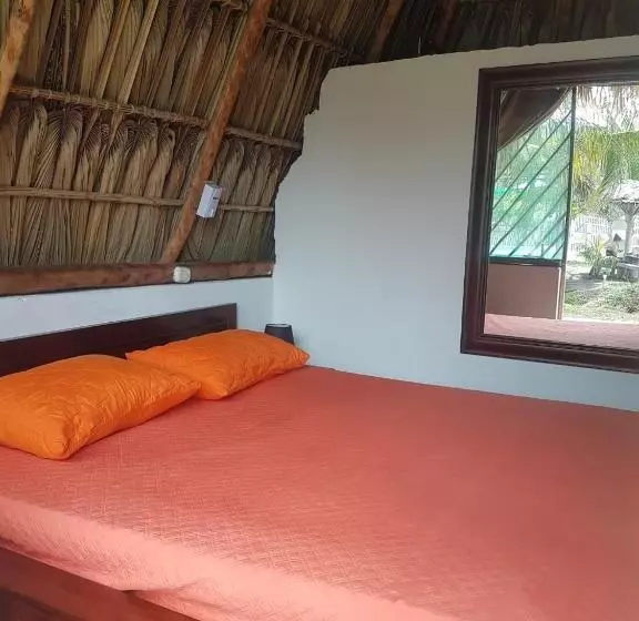 تختخواب و صبحانه Mi Casa En La Playa