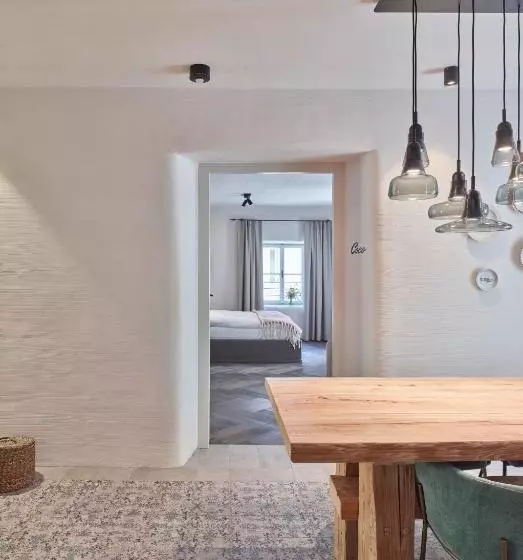 تختخواب و صبحانه Townhouse By Frauenzimmer