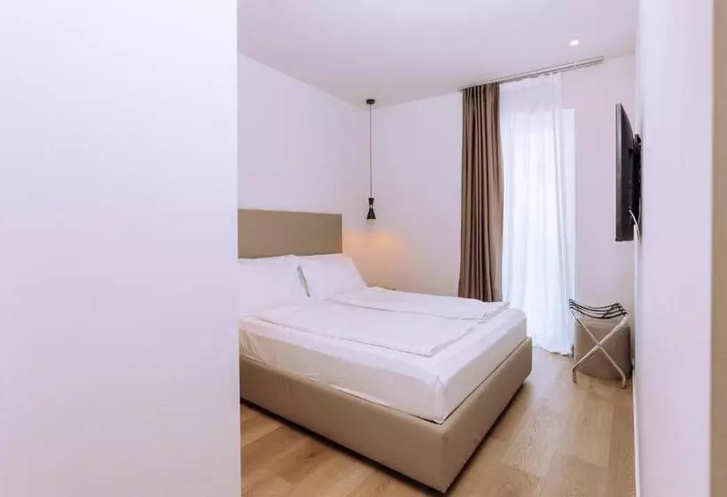 Hotelli Ah Porticcioli Boutique Apartments