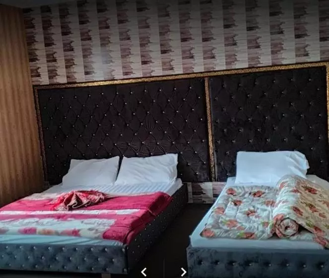 Hotel Arcadian Inn