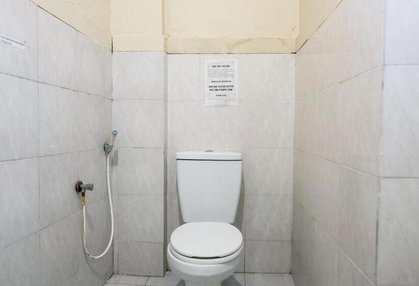 فندق Koolkost Near Beachwalk Shopping Center