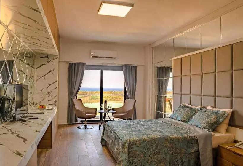 هتل Novel Centre Point