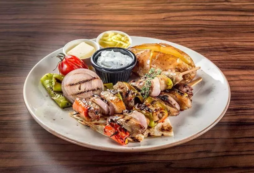 هتل Novel Centre Point