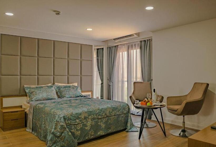 فندق Novel Centre Point