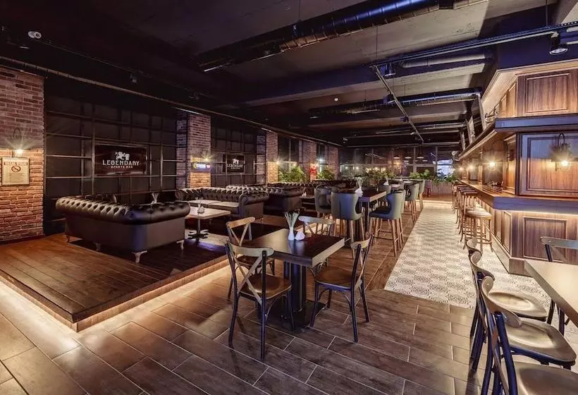 هتل Novel Centre Point