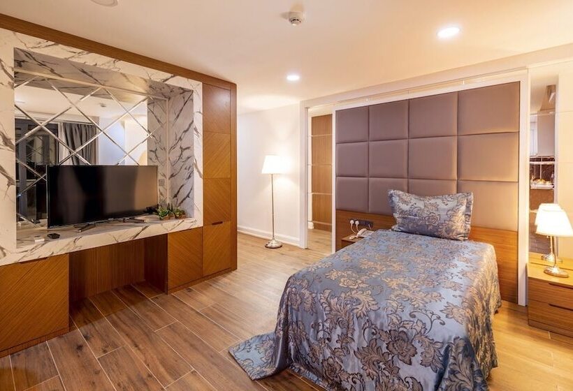 فندق Novel Centre Point