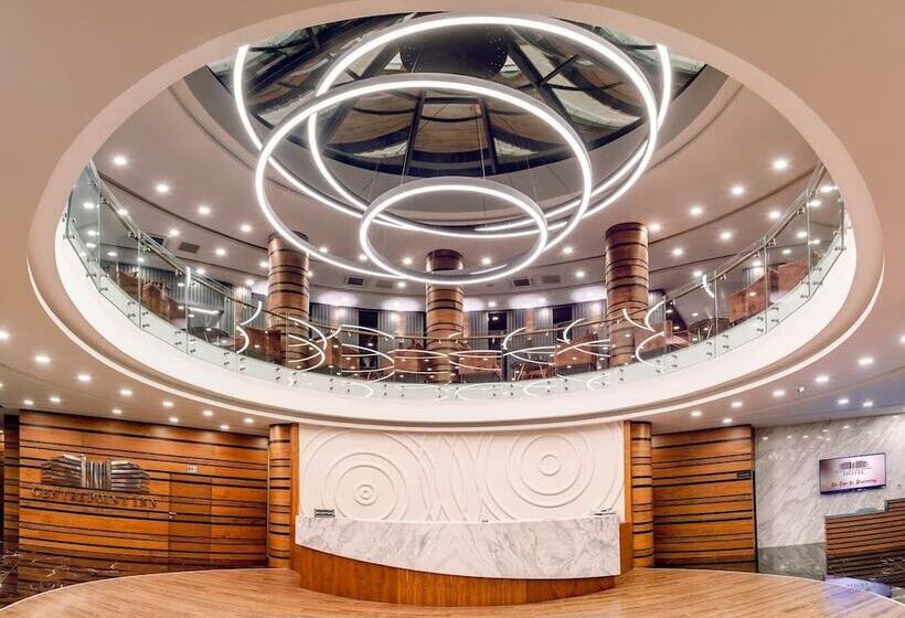 فندق Novel Centre Point