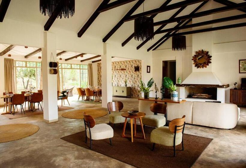 בית מלון כפרי The Safari House