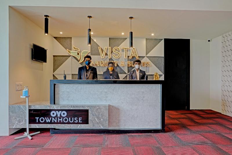 בית מלון כפרי Super Townhouse Pbg Mall Vashi