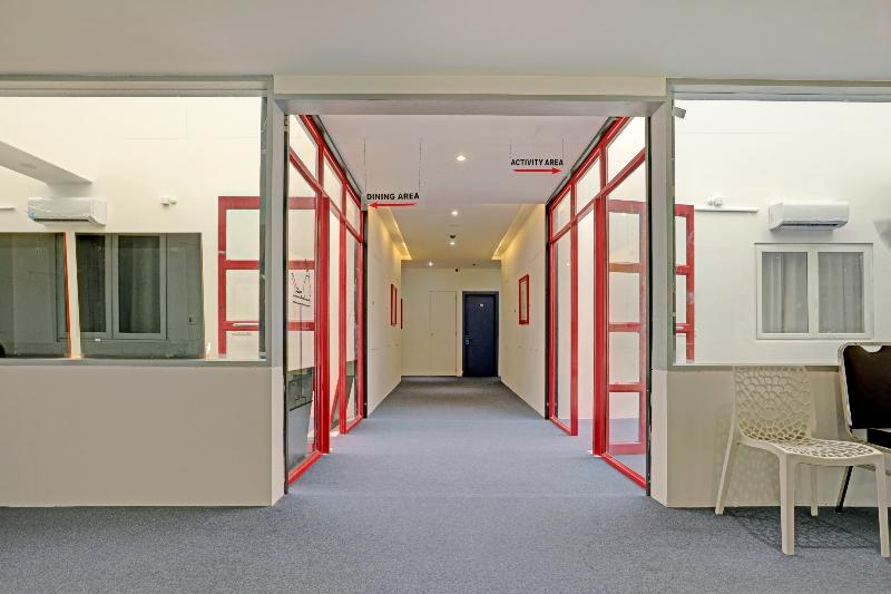 בית מלון כפרי Super Townhouse Pbg Mall Vashi