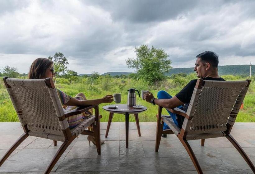 Hotel Wagoba Eco Lodge , Tadoba