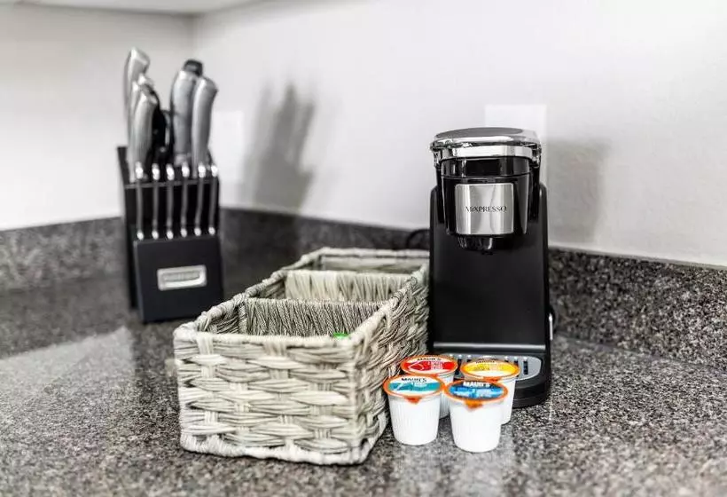 Kasa Wellington South Florida