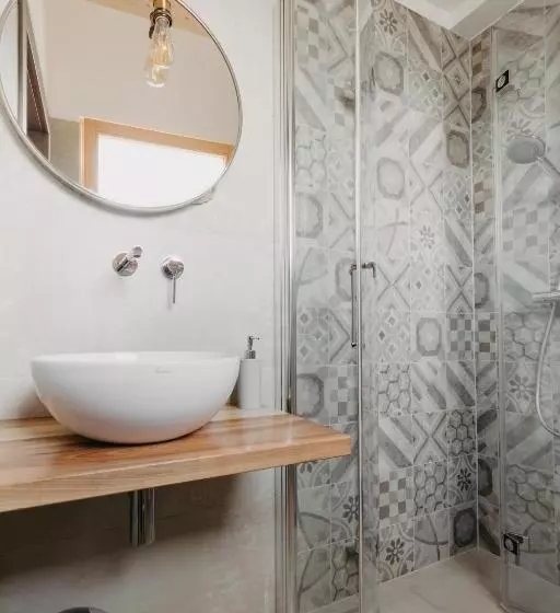 La Tana Del Lupo B&b, Family And Outdoor Sports