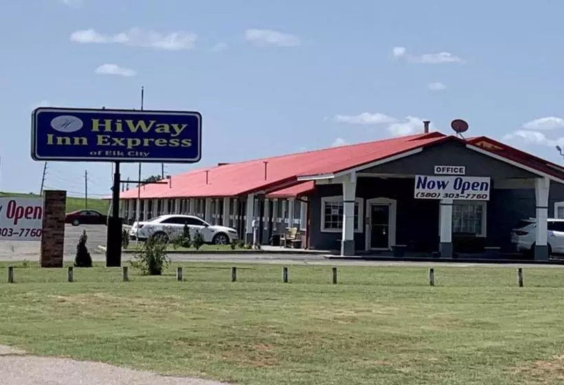 モーテル Hiway Inn Express
