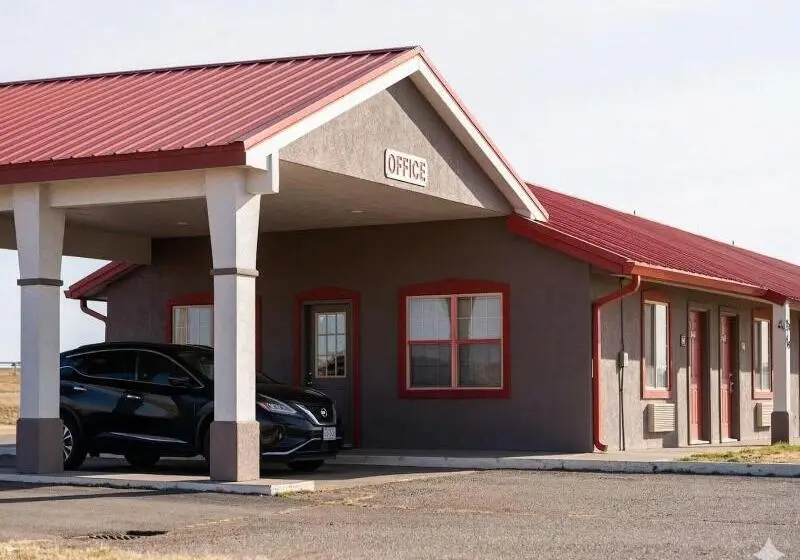 モーテル Hiway Inn Express